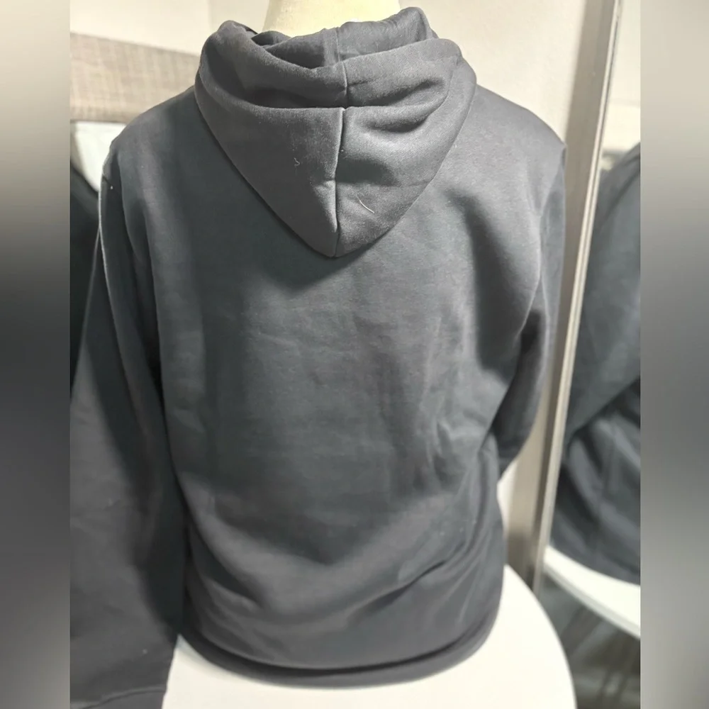 NWT - Adidas essentials fleece logo hoodie men’s size XL